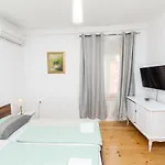 And Ille Šibenik