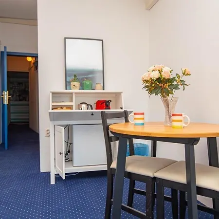 Guest house Apartments And Rooms Ille