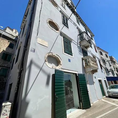 Apartments And Rooms Ille Guest house Sibenik