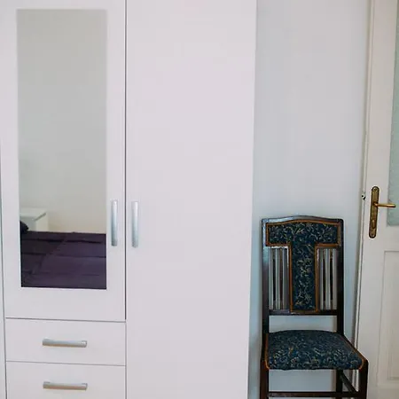 Apartments And Rooms Ille 3* Sibenik