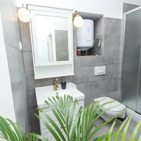 Apartments And Rooms Ille