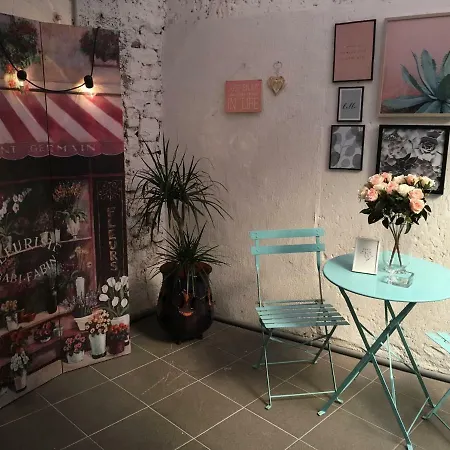 Apartments And Rooms Ille Guest house