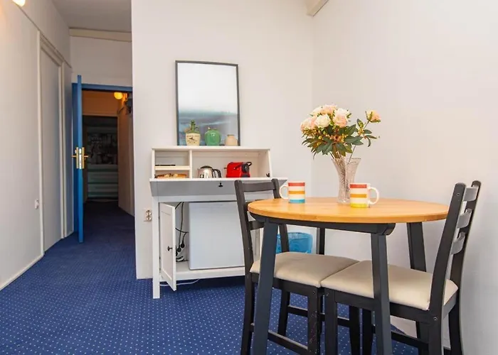 게스트하우스 And Ille