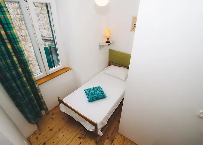 And Ille 시베니크