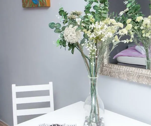 게스트하우스 And Ille 4*